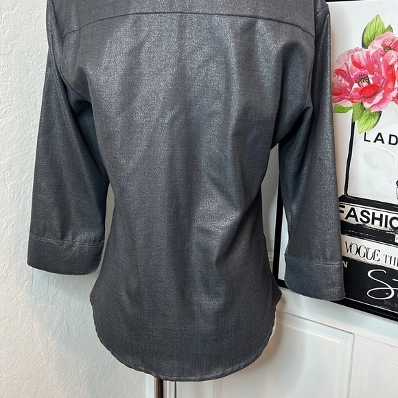 Paul & Joe Shimmery Gray Button Down Blouse Size 2/M/6US - Picture 5 of 6